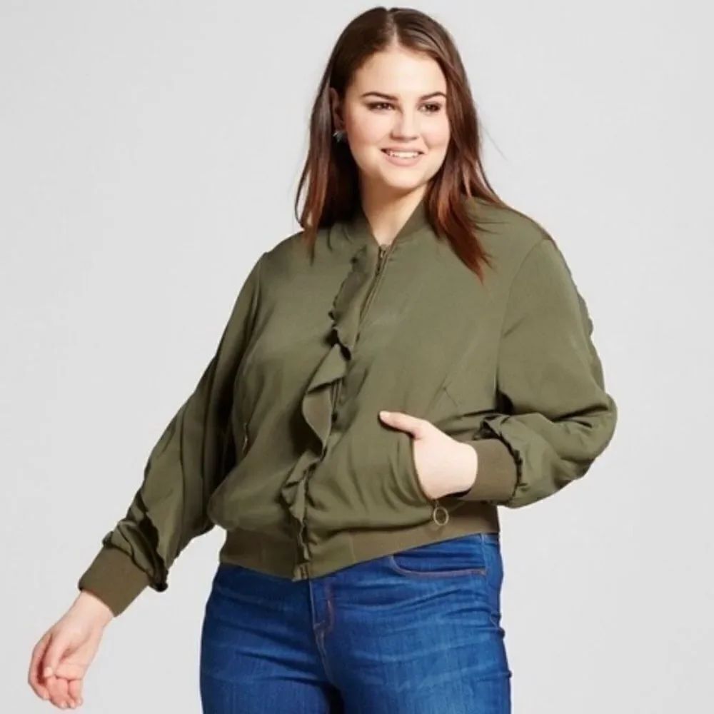 Who What Wear M Camo Green Full Zip Ruffle Detail Bomber Jacket